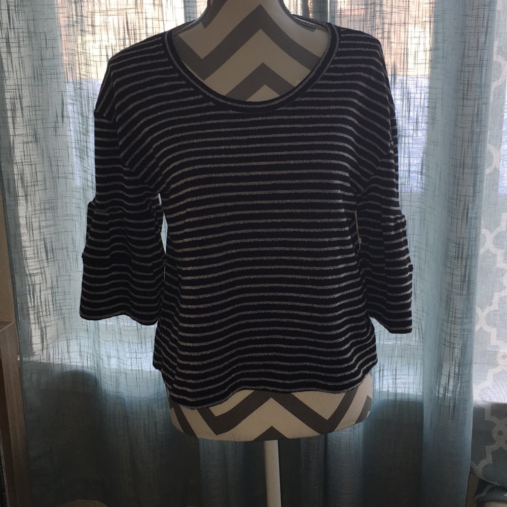 Stripped truffle sleeve